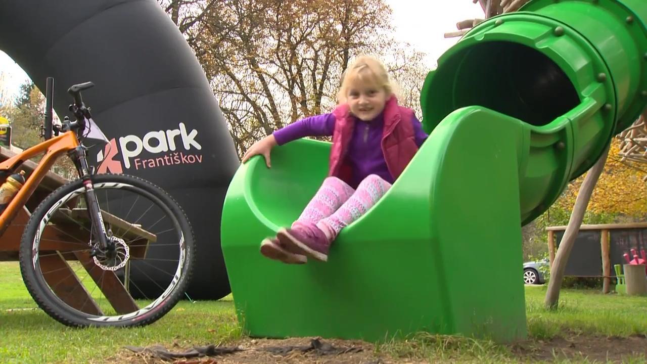 ホテル X-Park Frantiskov Jindřichov エクステリア 写真